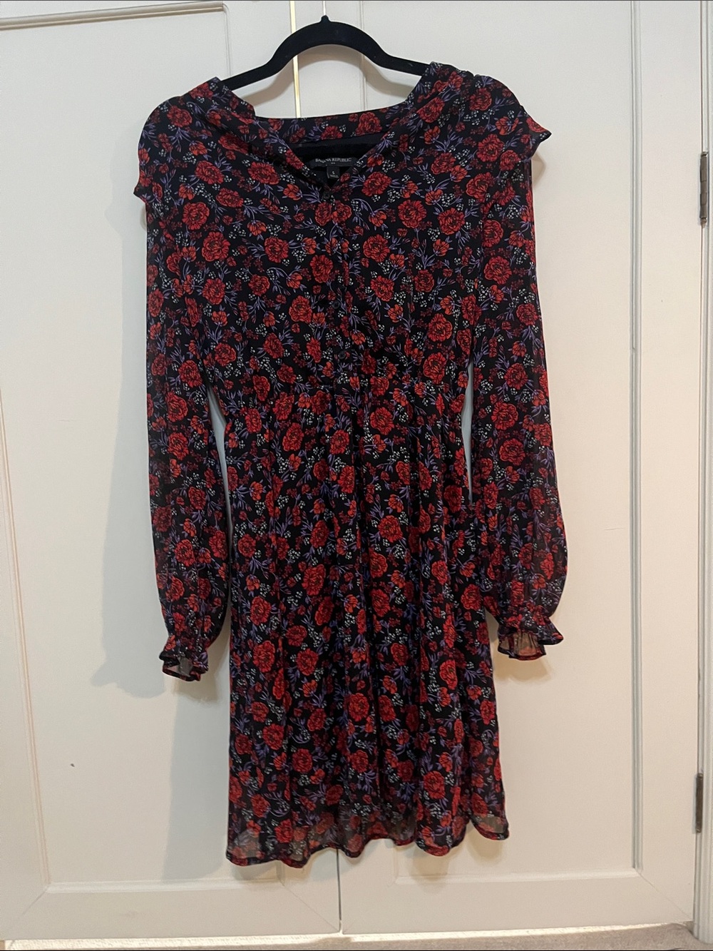 Banana Republic Red Floral Long-Sleeve Ruffle Dress